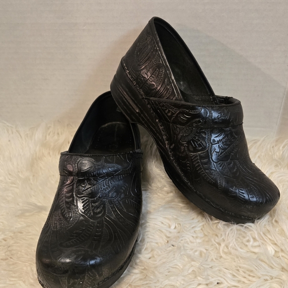 Dansko Embossed Clogs - Picture 9 of 14